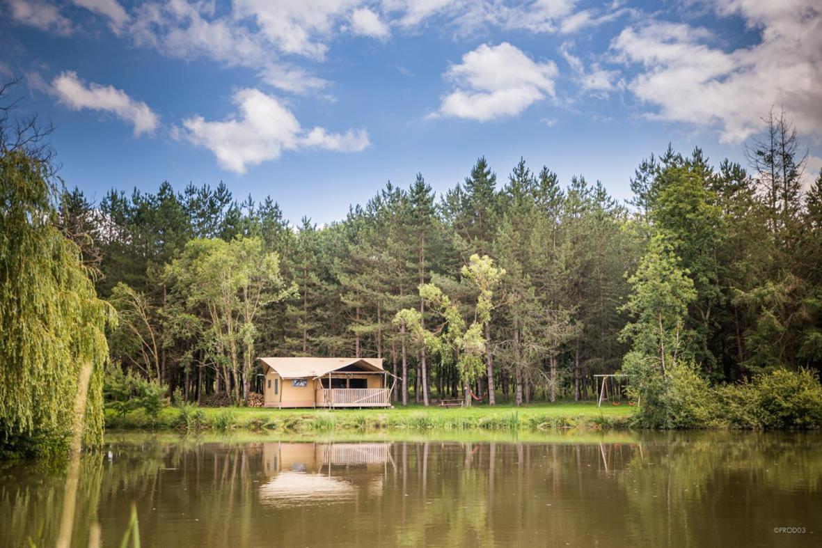 Tente Lodge Jacuzzi Privatif En Pleine Nature Thiel-sur-Acolin Ngoại thất bức ảnh